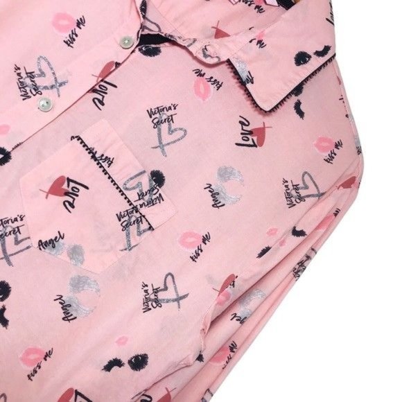 VICTORIA'S SECRET Love Graphic Pajama Top Size X-Small - Picture 3 of 7